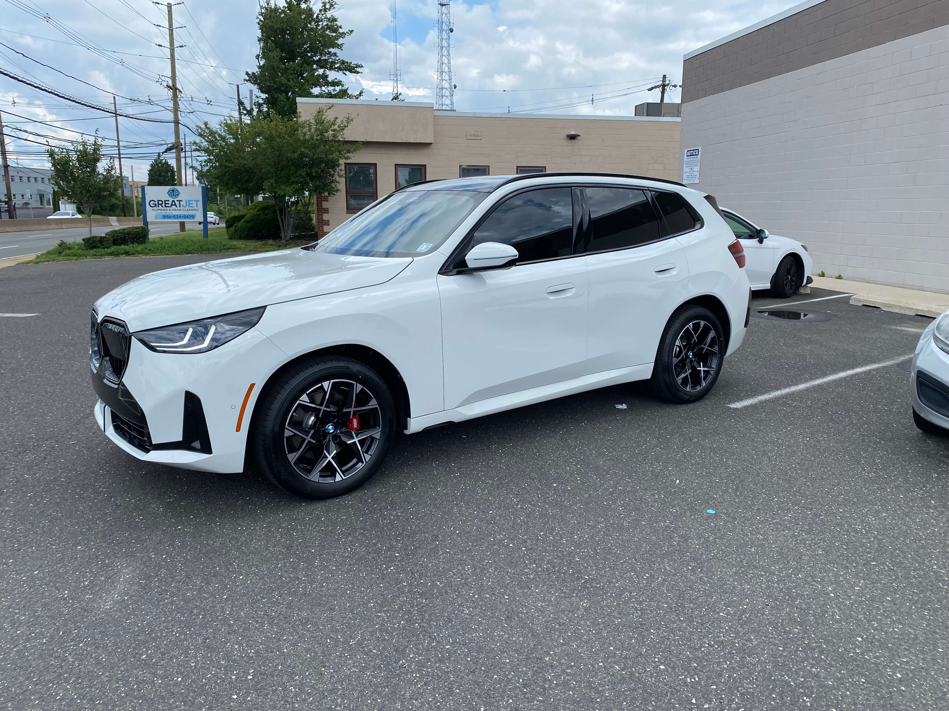 BMW X3 Window Tint Guide (2025-Present): Best Tint Shades, Cost, Carbon vs Ceramic & Expert Recommendations — photo 5