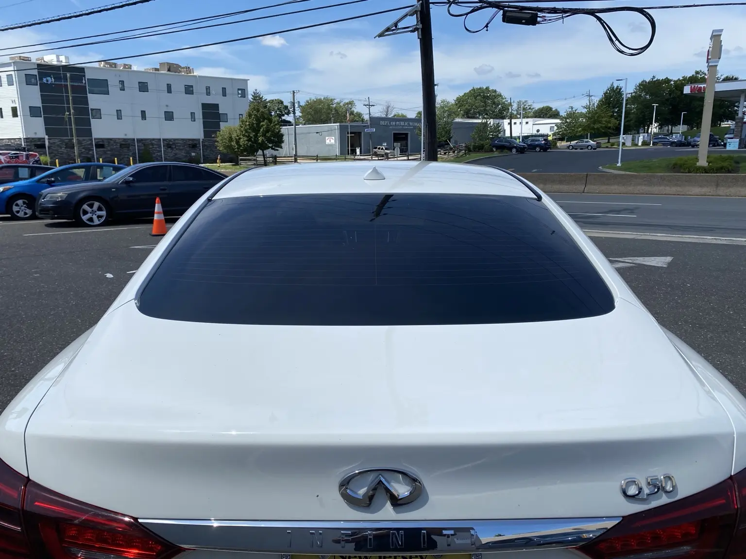 What Does 20% Tint Look Like on a 2014–2024 Infiniti Q50? — photo 6