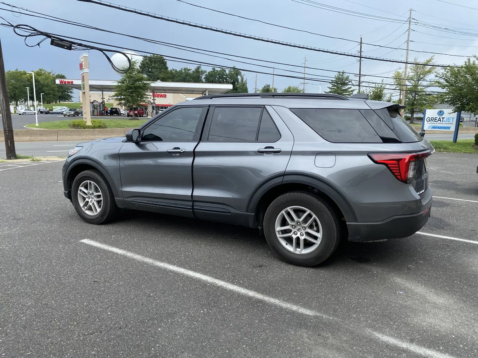 What Does 20% Front Window Tint Look Like on a 2020–2027 Ford Explorer? — photo 6