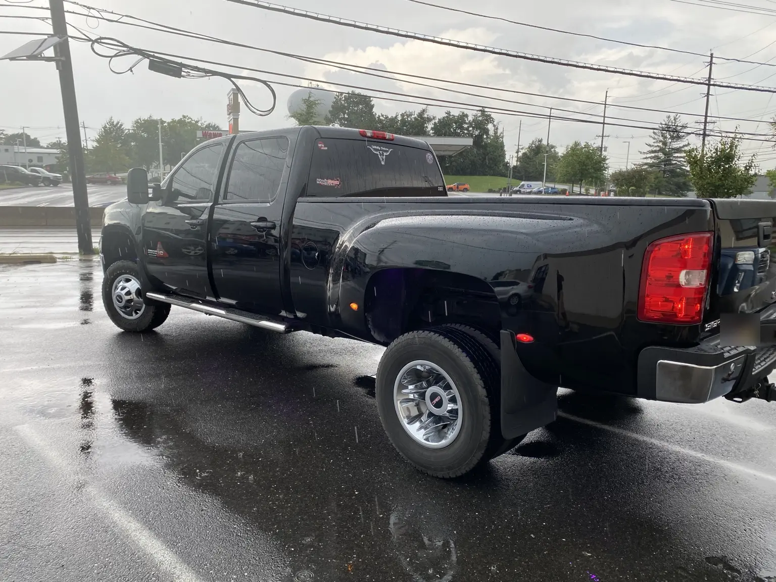 What Does 5% Tint Look Like on a 2007–2013 GMC Sierra 3500 HD? — photo 6