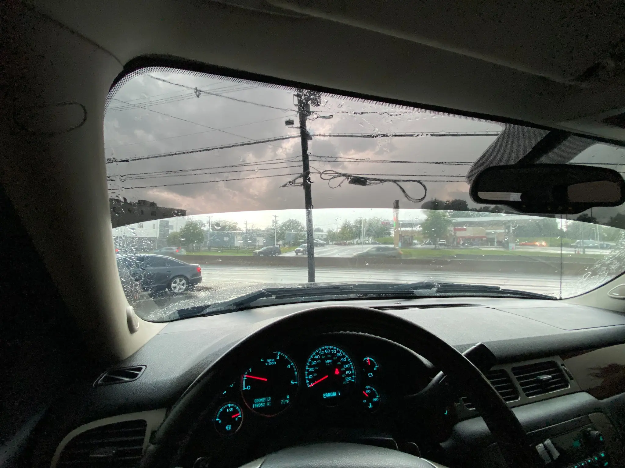 What Does 20% Windshield Tint Look Like on a 2007–2013 GMC Sierra 3500 HD? — photo 5