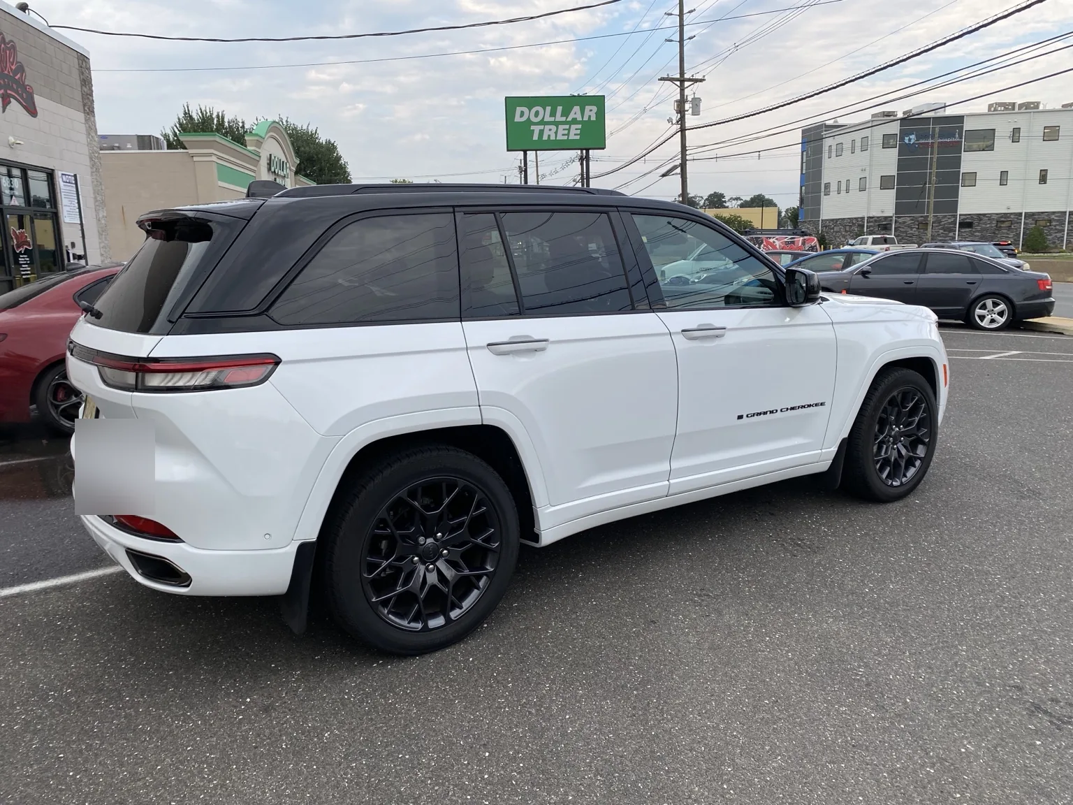 What Does Legal Window Tint Look Like on an SUV in Pennsylvania? — photo 5