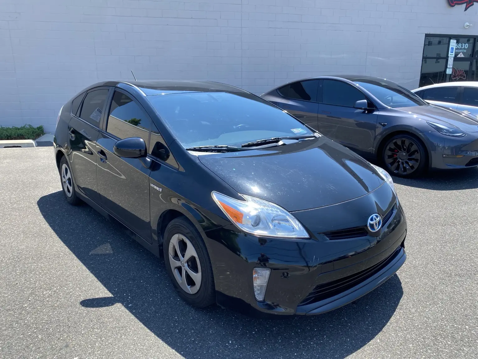 What Does 55% Windshield Tint Look Like on a 2010–2015 Toyota Prius? — photo 3