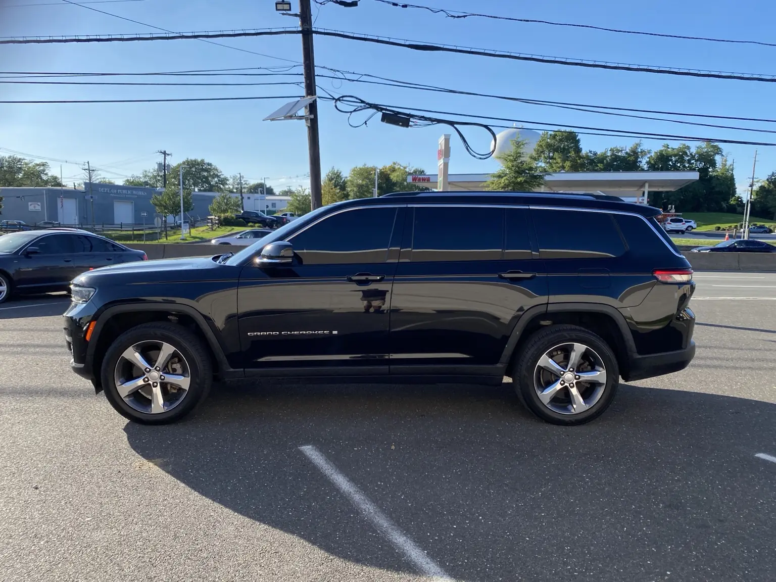 What Does 5% Carbon Tint Look Like on a 2021–2027 Jeep Grand Cherokee L? — photo 3