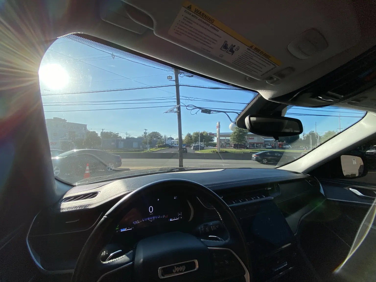 What Does 35% Carbon Windshield Tint Look Like on a 2021–2027 Jeep Grand Cherokee L? — photo 5