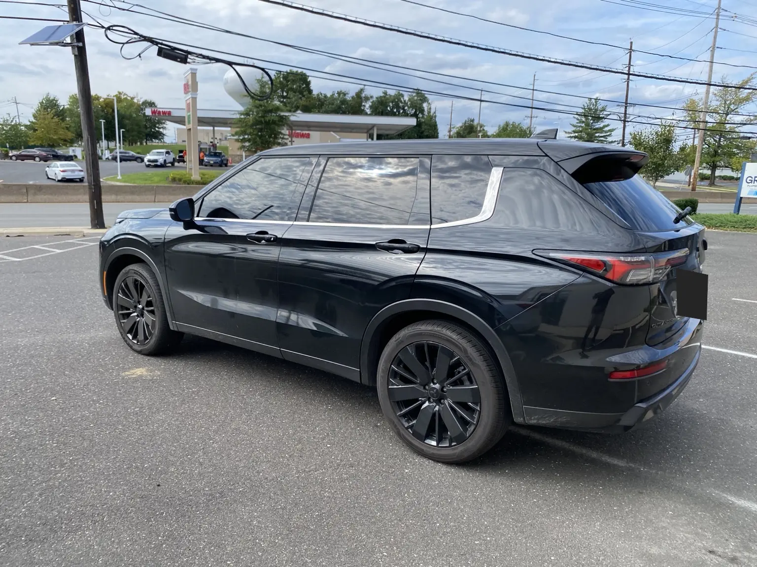 What Does a 5% Carbon Tint Setup Look Like on a 2022–2027 Mitsubishi Outlander? — photo 6