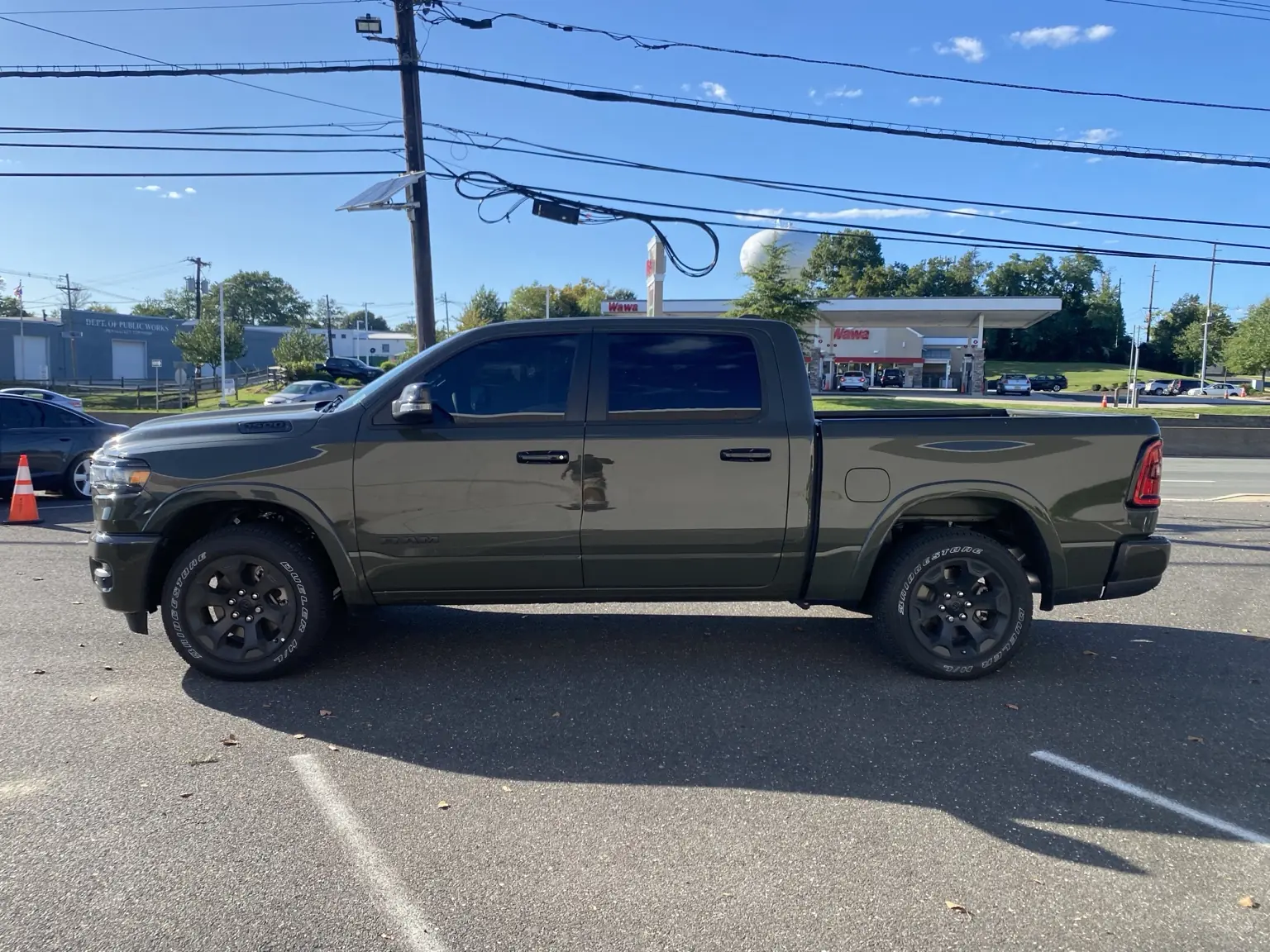 What Does 15% Front and 10% Rear Tint Look Like on a 2019–2026 Ram 1500? — photo 3