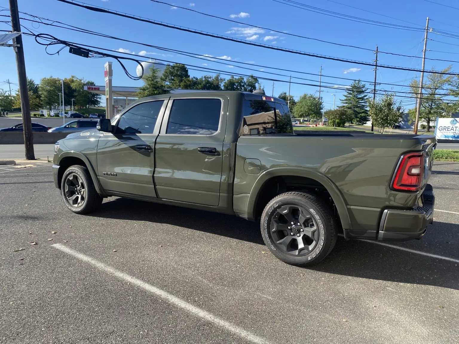 What Does 15% Front and 10% Rear Tint Look Like on a 2019–2026 Ram 1500? — photo 6