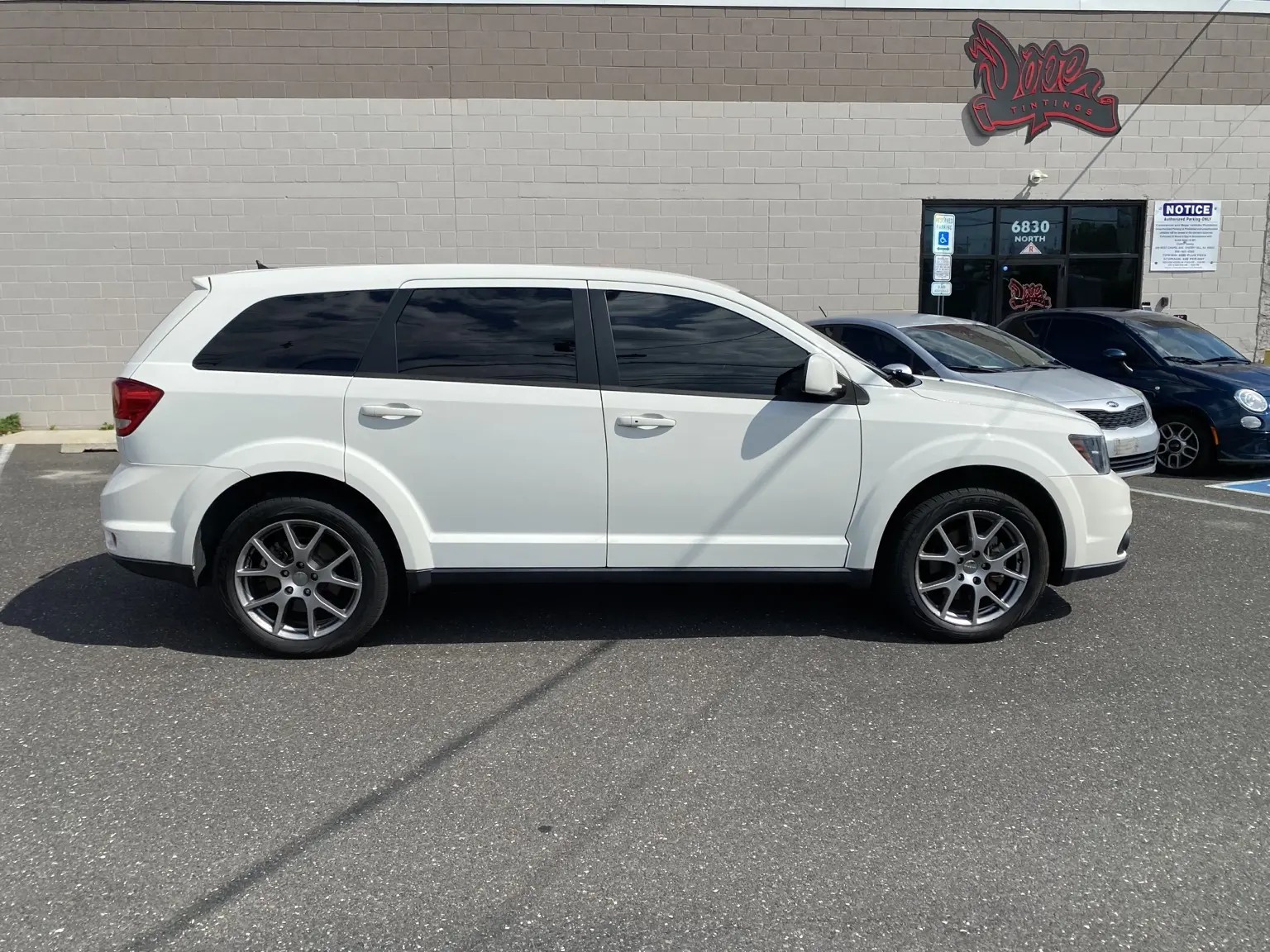 Why Does Window Tint Look Darker From Outside Than Inside? — photo 3