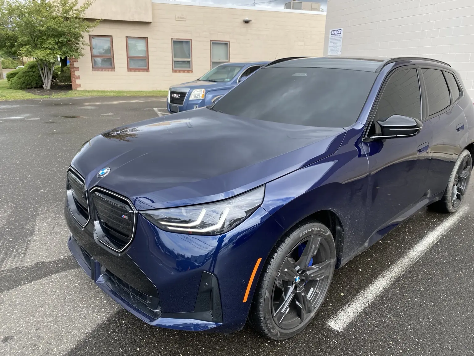 What Does 20% Ceramic Windshield Tint Look Like on a 2025–2026 BMW X3 M50? — photo 2