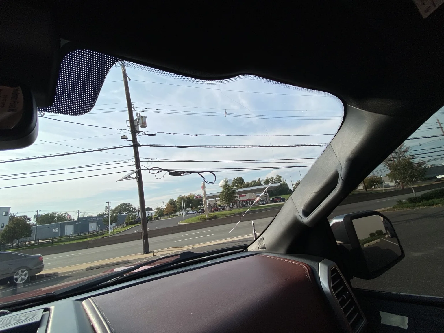 Can You Tint a Cracked Windshield? — photo 4