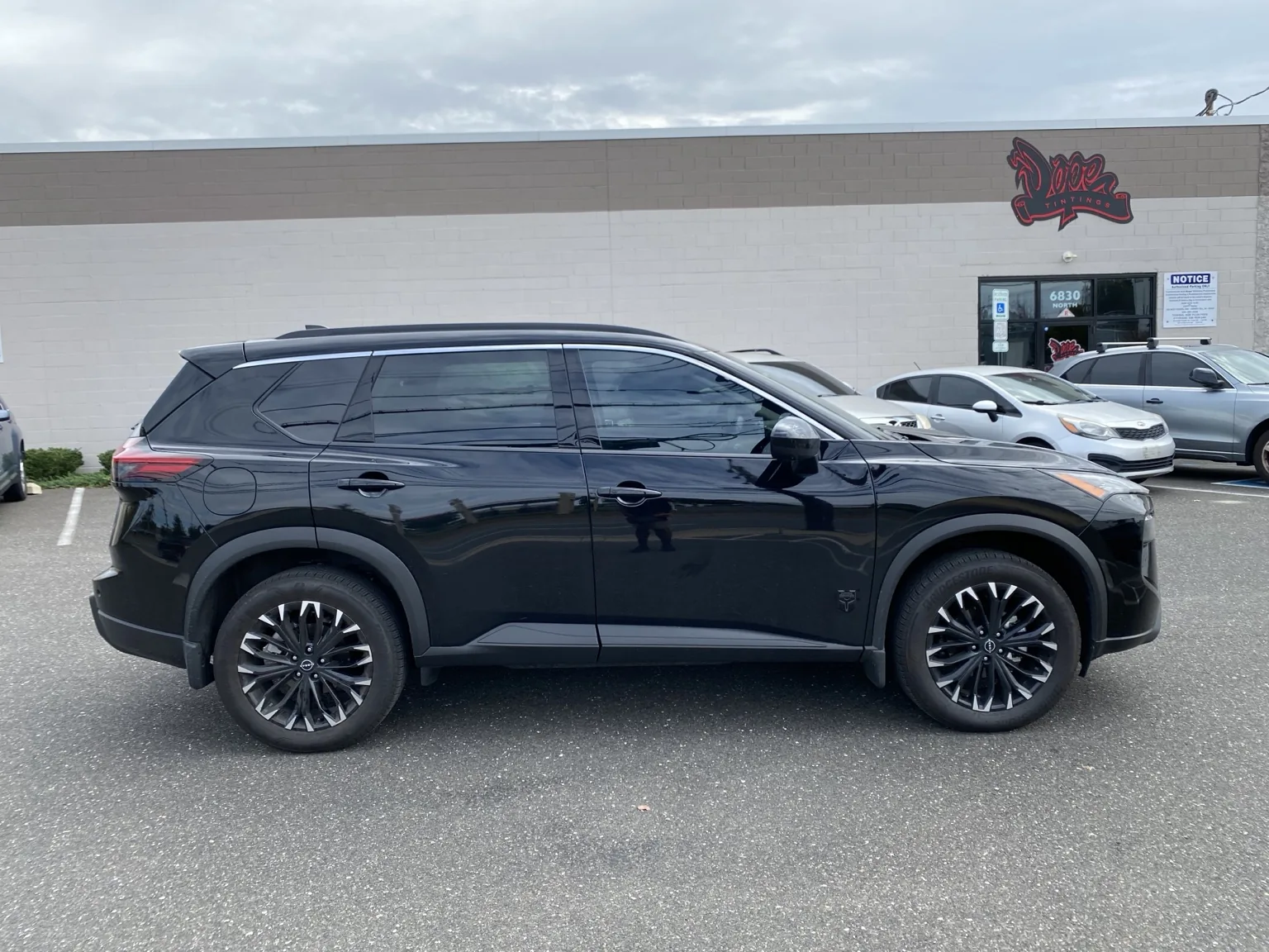 What Does 35% Front Tint Look Like on a 2021–2026 Nissan Rogue? — photo 1