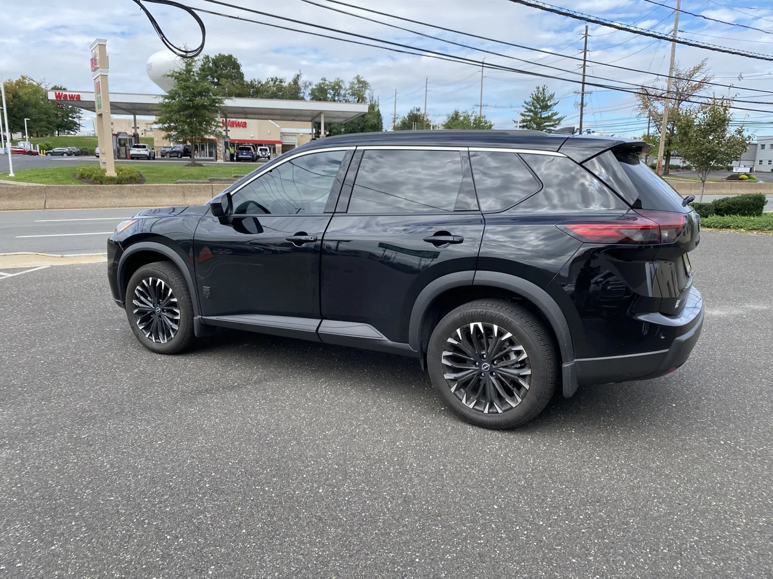 What Does 35% Front Tint Look Like on a 2021–2026 Nissan Rogue? — photo 4