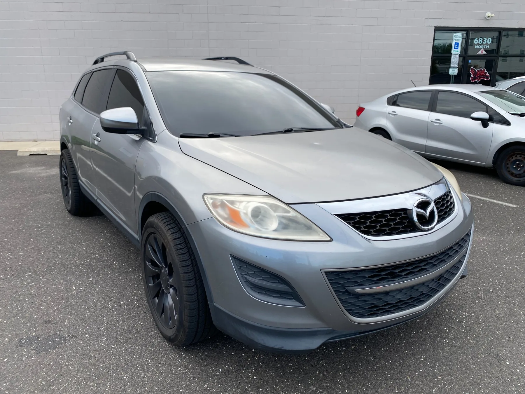 What Does 35% Windshield Tint Look Like on a 2007–2015 Mazda CX-9? — photo 1